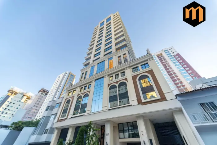 Apartamento Novo Mobiliado com 03 Suítes para Locação Centro/Balneário Camboriú