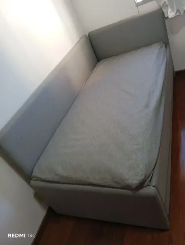 Cama de viúvo em ótimo estado