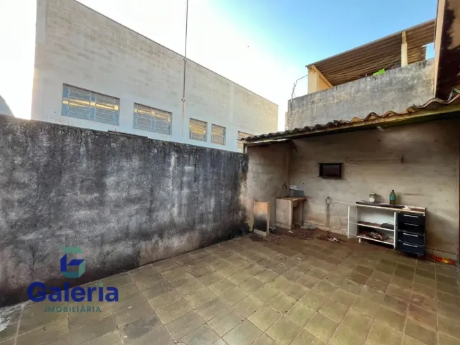 Casa residencial com 2 quartos para alugar, 78m² - Vila Carvalho