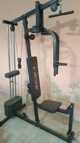 Aparelho de musculação
