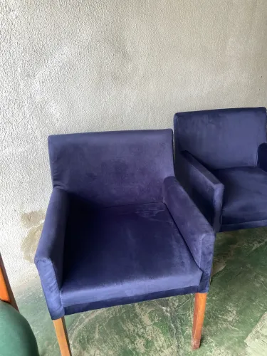 Poltronas e cadeiras de composição 