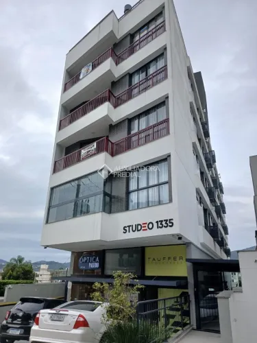 TRINDADE - FLORIANÓPOLIS - SC Excelente sala comercial à venda no Residencial Studio 1335