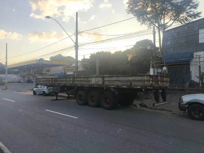 Carreta carga seca norma
