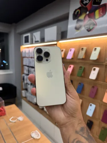 IPhone 14 Pro 512gb MUITA MEMÓRIA 
