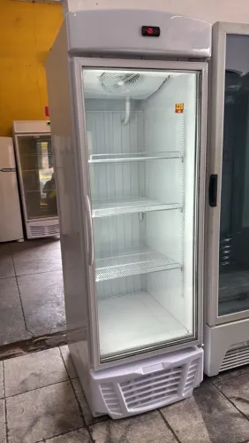 Freezer vertical de congelamento GELOPAR COM GARANTIA! Em perfeito estado 