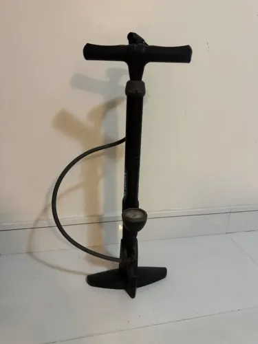 bomba de chão para bicicleta