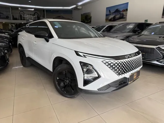Omoda 5 Luxury 1.5 TB FWD 2026