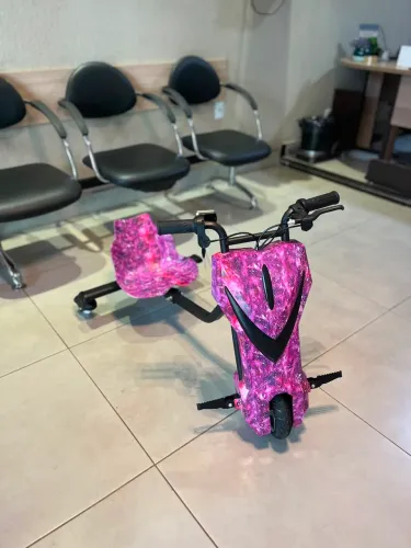 Triciclo de Drift elétrico infantil