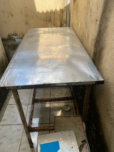 Mesa inox 1,18x0,62m