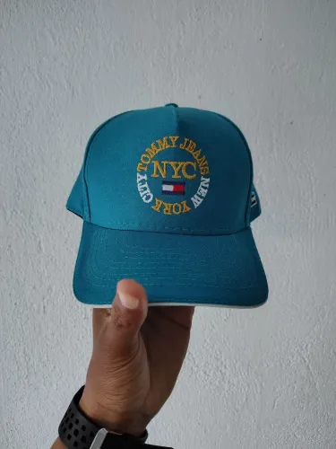 Boné novo, nunca usado!
