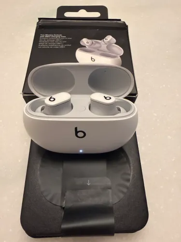 Fone de Ouvido Beats Studio Buds