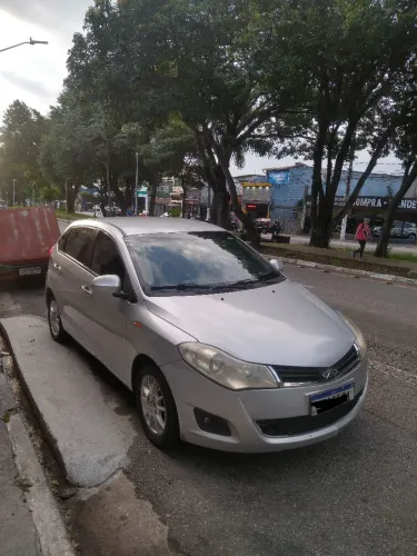 Chery Celer Hatch 1.5 16V Flex 5P 2013