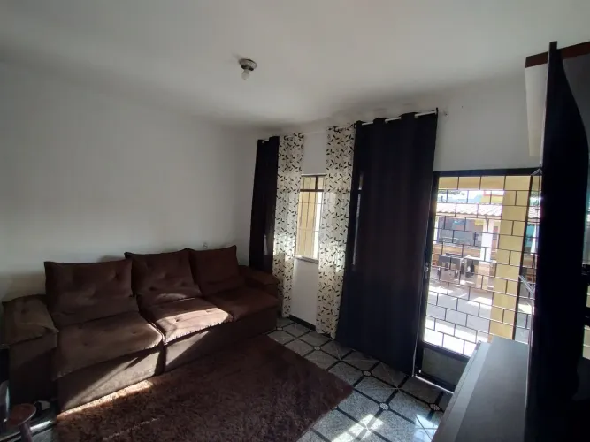 Casa ampla à venda