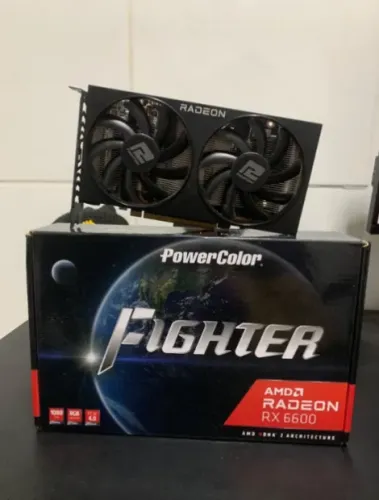 Placa de Vídeo amd rx 6600 (praticamente nova)