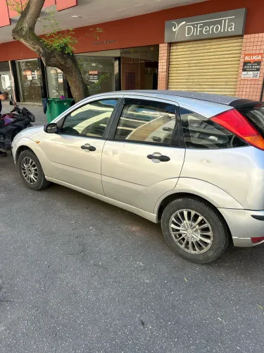 Ford Focus 1.6 S/se/se Plus Flex 8v/16v 5P 2006