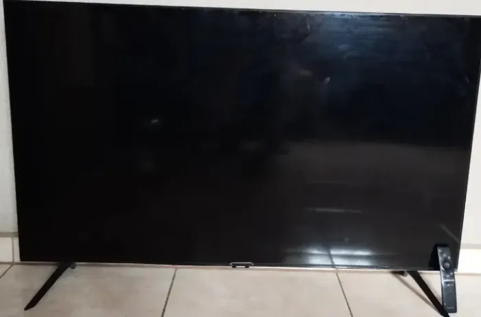 TV SAMSUNG UN50TU8000 50" COM DEFEITO