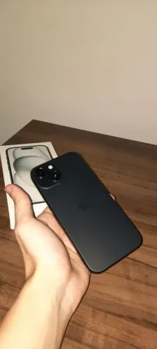 IPhone 15 - 128gb