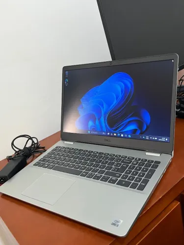 Notebook Dell semi-novo!