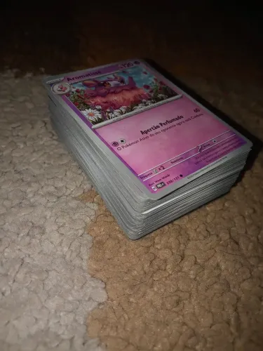 90 cartas aleatórias do baralho da noite Pokémon da nova geração
