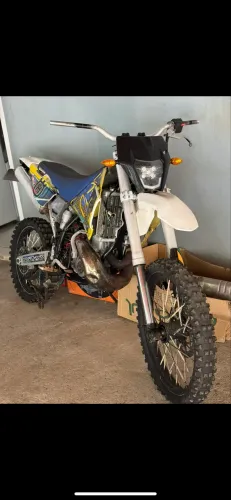 Husqvarna wr 250 Documentada 