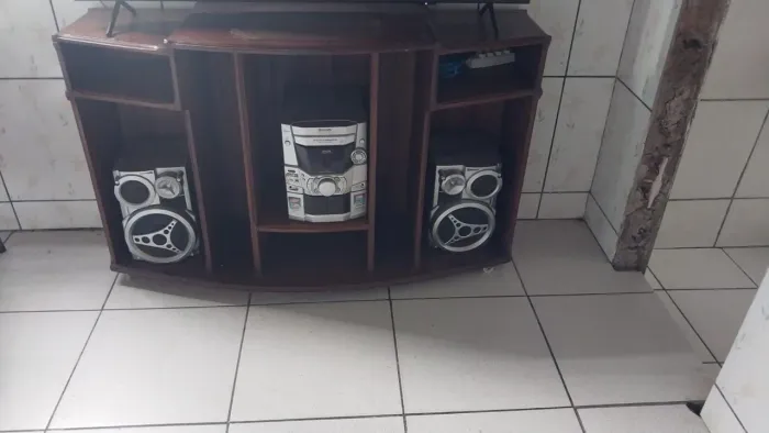Rack Aparador todo em Angelim