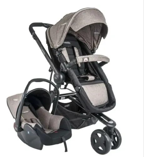 Carrinho de Bebê kiddo com bebê conforto