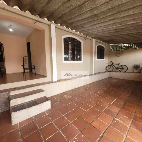 Casa com 2 quartos, 210m² por R$ 250.000 - Dic I (Conjunto Habitacional Monsenhor Luiz Fer