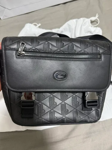 Bolsa da Lacoste monografam