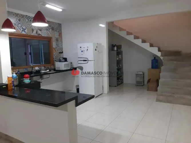 Sobrado em São José