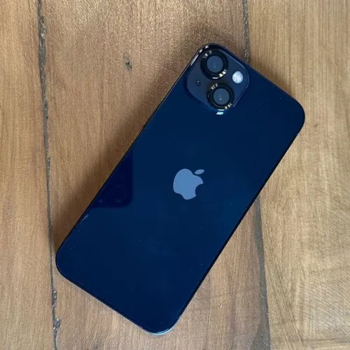Vende se iPhone 13