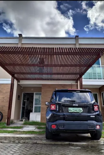 Alugo ou vendo casa em condomínio no Eusébio 