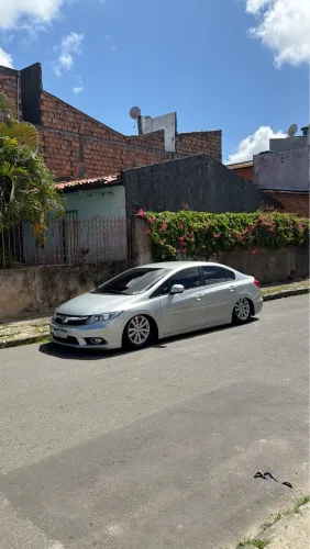 Honda Civic Sedan LXR 2.0 Flexone 16V Aut. 4P 2014