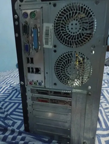 Cpu core i3 funcionando em perfeito estado