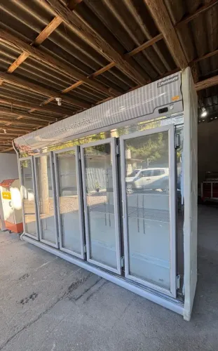 VENDO GELADEIRA 5 PORTAS