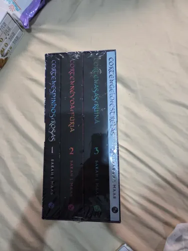 BOX Corte de espinhos e rosas