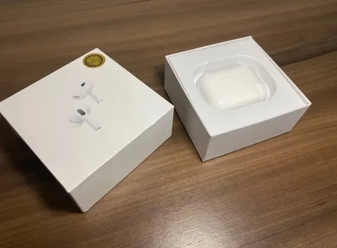 Fone Bluetooth sem fio com estojo carregador