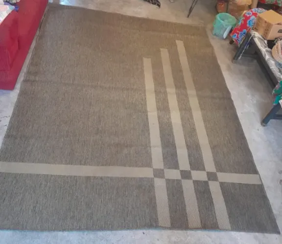 Tapete grande 2,50 x 2,00 J. Serrano bege moderno
