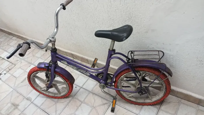 Bicicleta Monark aro 16 pçs.ou restaurar.