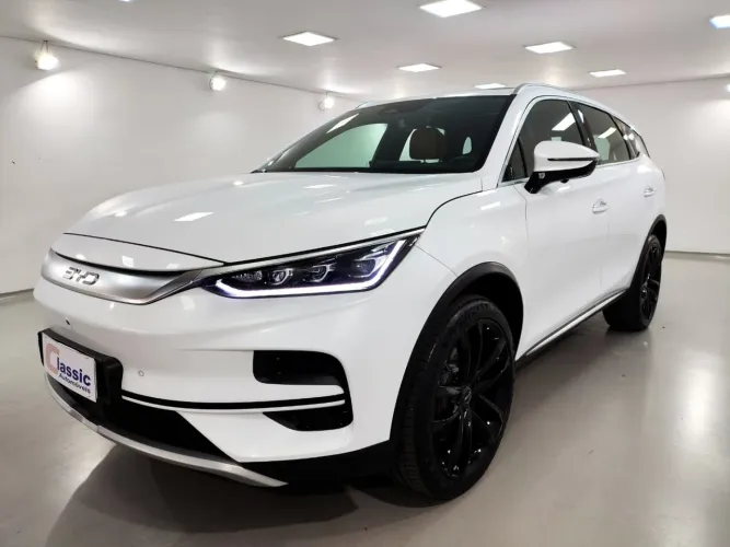 BYD Tan EV 4X4 (elétrico) 2025