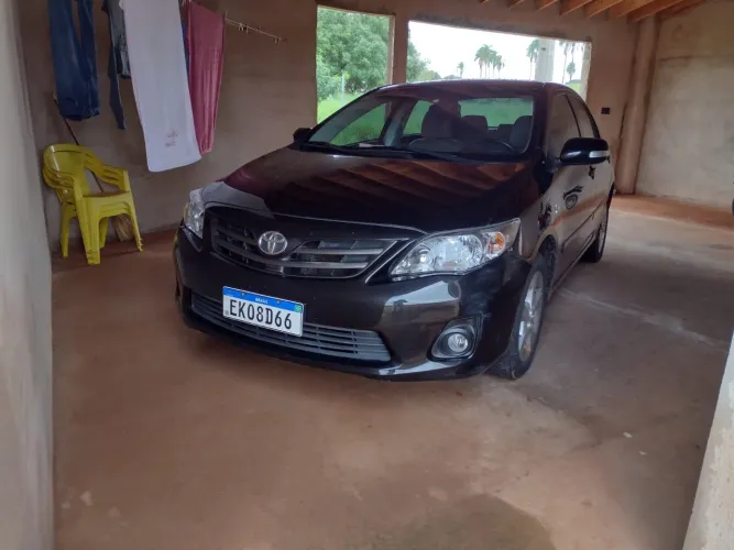 Toyota Corolla XEI 2.0 Flex 16V Aut. 2013