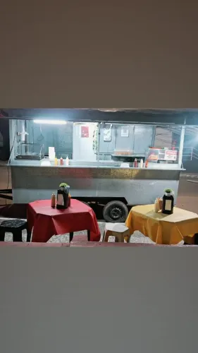 Trailler movel em perfeito estado de conservação  pronto pra trabalhar 