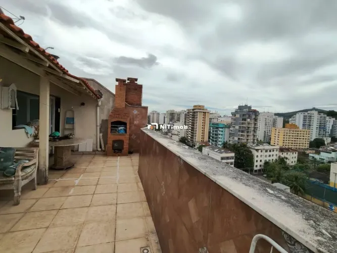 Cobertura à venda, 2 quartos, 1 suíte, Vital Brazil - Niterói/RJ
