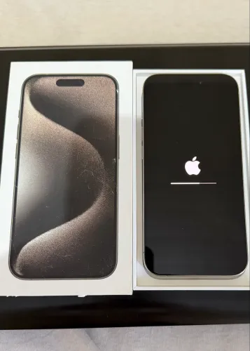 iPhone 15 pro 128 giga 