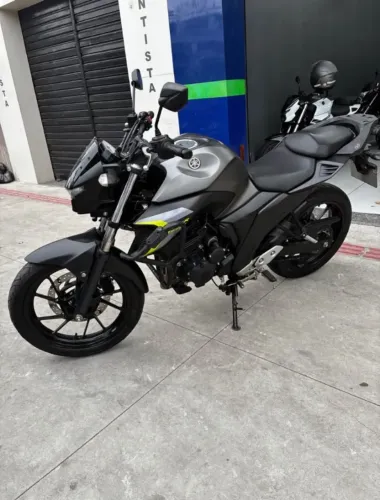 Yamara fazer250 2024