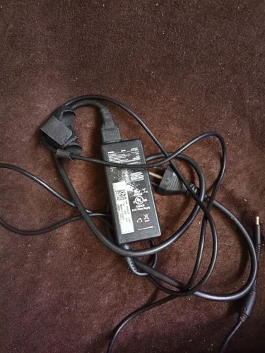 Carregador Dell 65W Original (Modelo LA65NS2-01) - Com Mau Contato