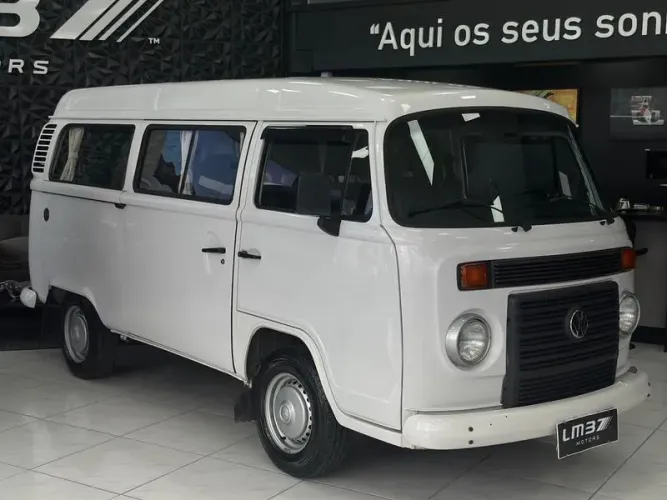 Volkswagen Kombi Lotação 1.4 MI Total Flex 8V 2013