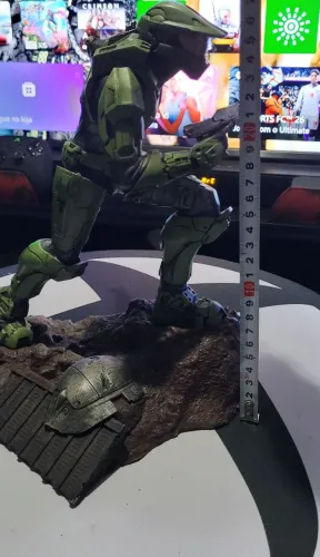 Action figura master chief halo