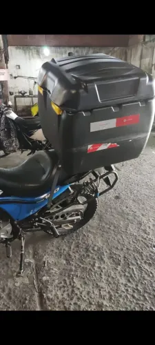 Vendo suporte chapam e baú de 160L para Broz