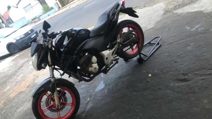 Vendo cb 300 r 2014