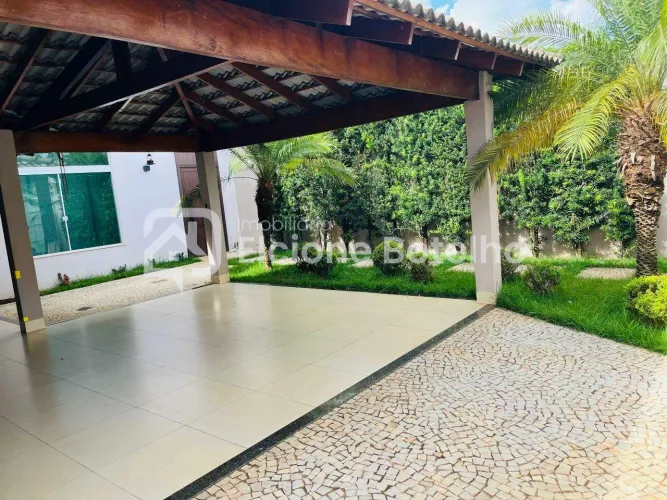 Casa Residencial à Venda em Uberlândia (MG)  Bosque dos Buritis